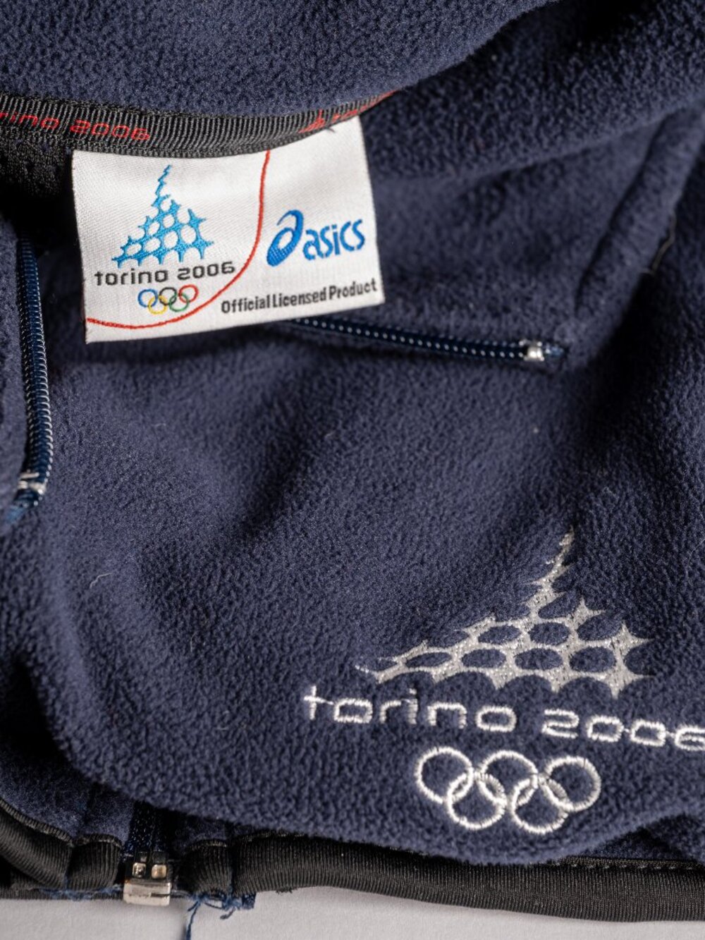 ASICS Torino 2006 Winter Olympics Official Fleece Vest Navy Red Size L